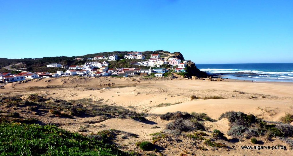 Praia de Monte Clerigo