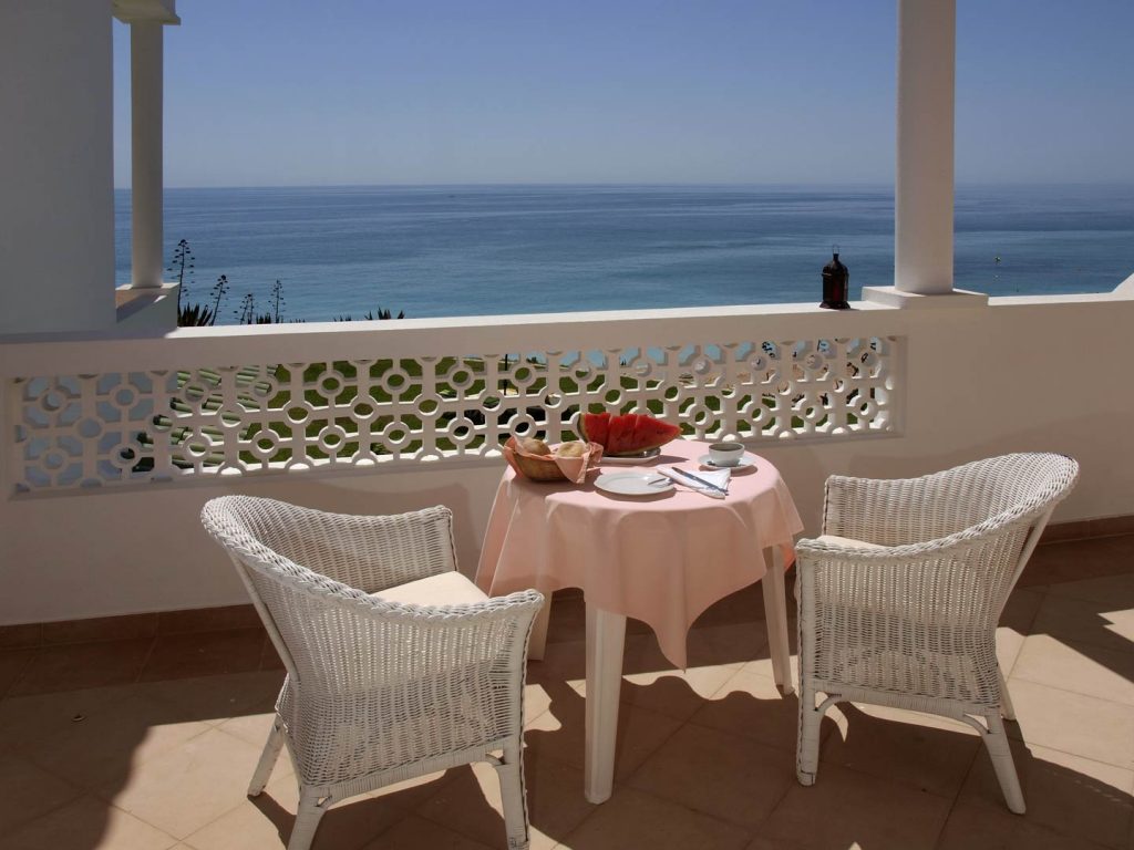 Villa Esmeralda, Lagos